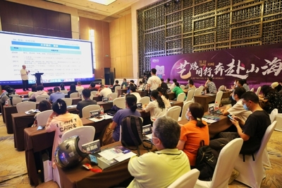 新东方《艺本好书》全新发布 济南新东方学校为艺考生高考保驾护航