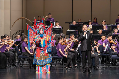 大型京剧交响音乐会《青梅煮酒·少年英雄》精彩上演