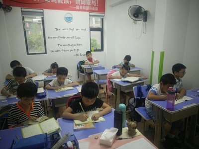 宁波江北小鸿旗文化艺术与文化企业管理咨询探析