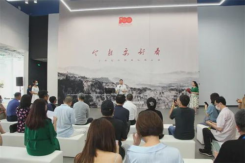 今朝更好看 北大资源天竺艺术中心展览开幕，老厂房华丽变身艺术殿堂